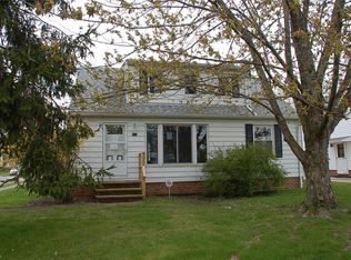 819 E 249th St, Euclid, OH 44123