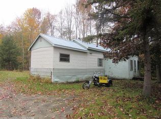 212 Route 41, Winthrop, ME 04364