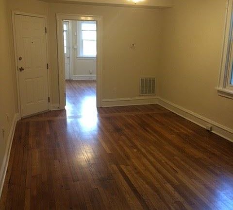 5th image of 3201 Park Ave APT C