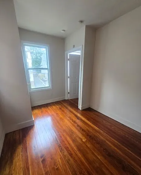 44 Silver St #2 — Photo 12