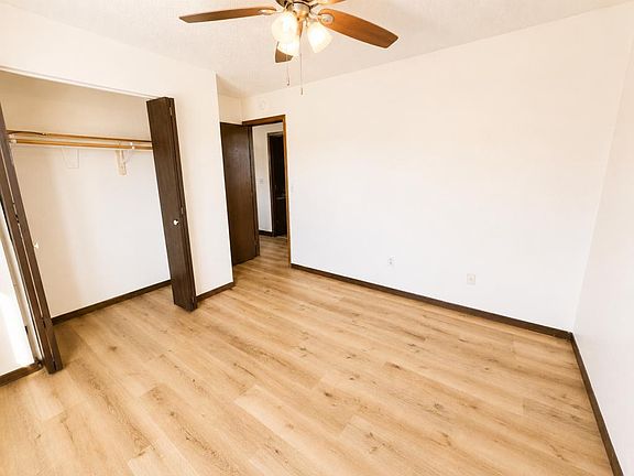 4th image of 708 Boundary Rd NW