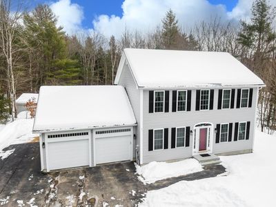 30 Fox Hollow Drive, Weare, NH, 03281