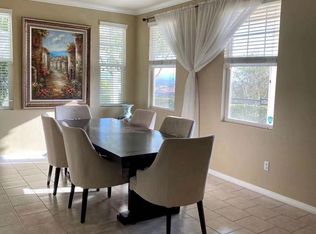 685 E Lavender Way, Azusa, CA 91702