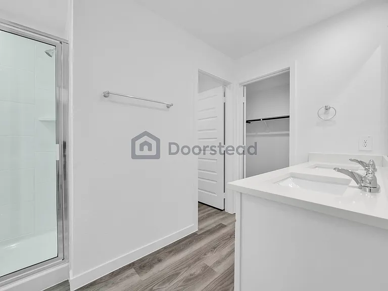 2829 Lisburn Terrace Ln — Photo 23