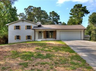 108 Commander Ln, Dallas, GA 30157