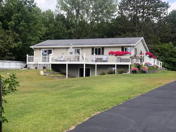 25222 County Road 62, Cohasset, MN 55721