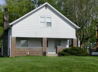 1351 N Franklin Rd, Greenwood, IN 46143