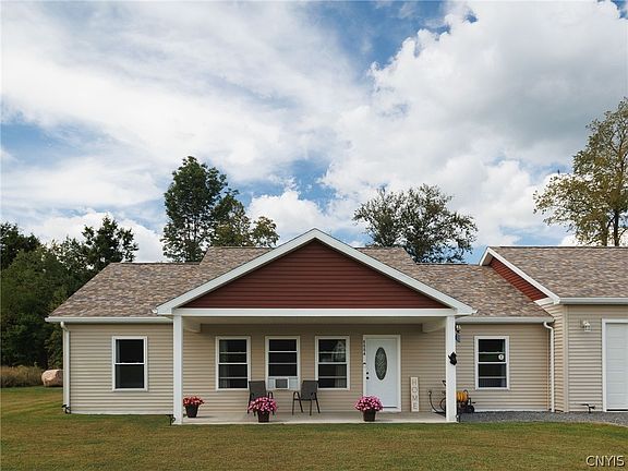 5th image of 6884 Cemetery Rd