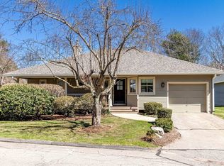 33 Independence Dr UNIT 33, Foxboro, MA 02035