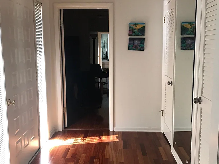 697 Serramonte Dr — Photo 1