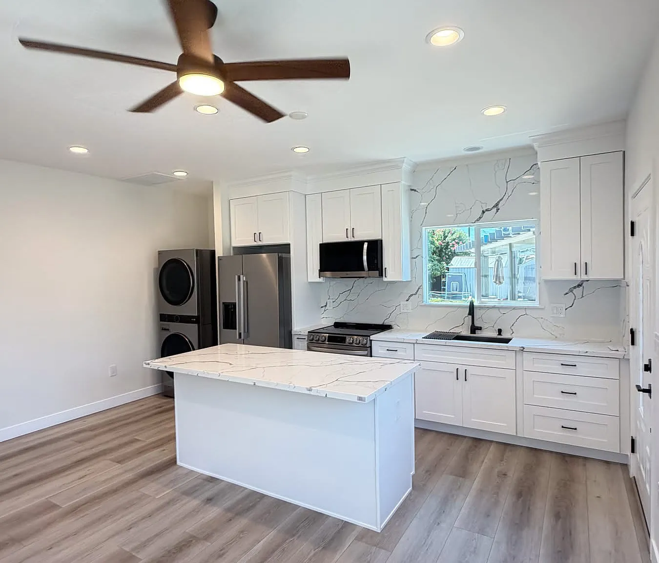 8658 Holly Way — Photo 2