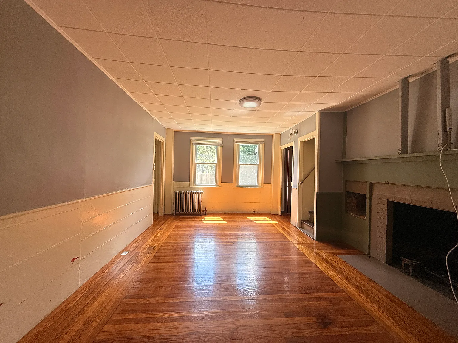 2 bed, 1000 sqft, $1,830 — Photo 3