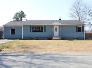 37 Lexington Ave, Methuen, MA 01844