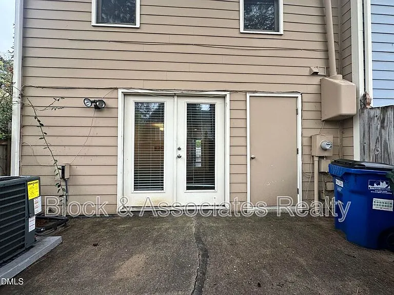 5620 Bridgetowne Way — Photo 18