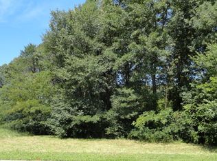 165 Riverside Dr, Benton, TN 37307