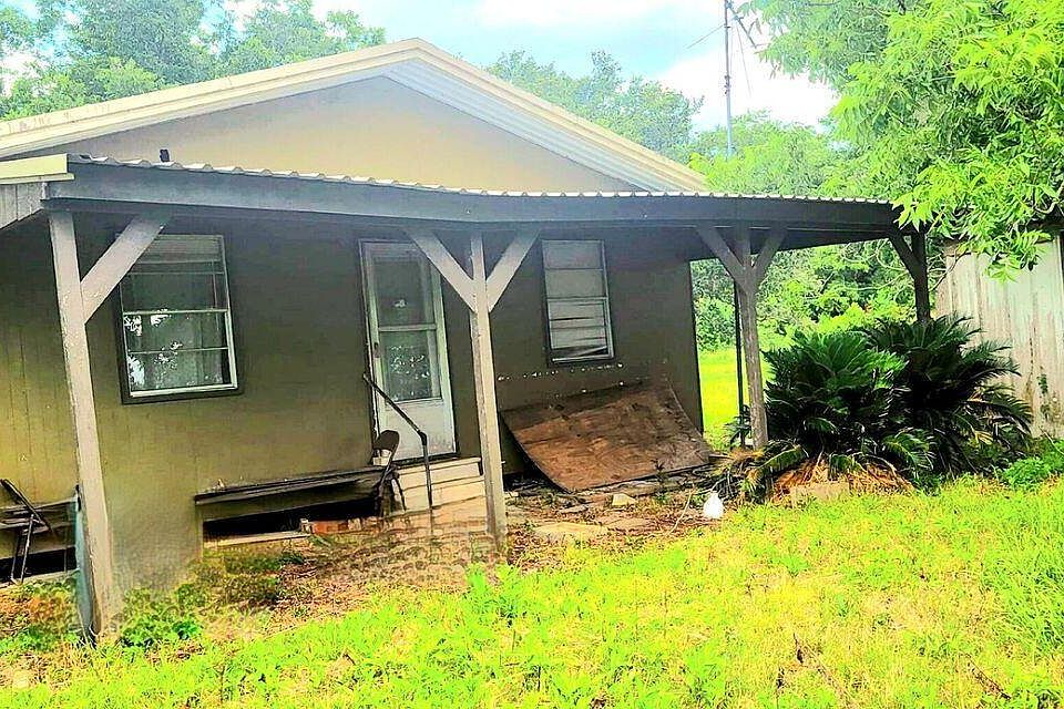 1058 Louis Lalonde Rd, Breaux Bridge, LA 70517 MLS 23000401 Zillow