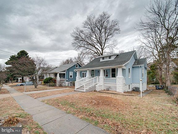 3rd image of 4016 Kennedy St