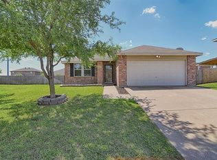 2219 Reno Way, Grand Prairie, TX 75052