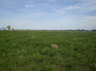 6884 Bacon Ln NE, Moses Lake, WA 98837