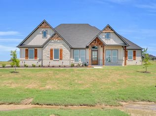 351 N Armstrong Rd, Venus, TX 76084