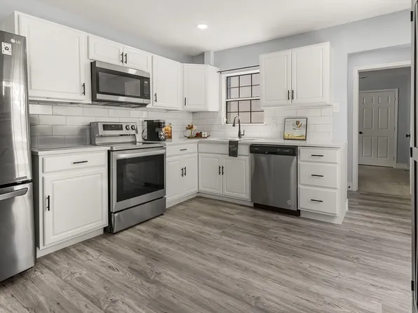 316 S Sargent St, Fort Worth, TX 76103