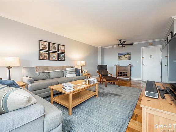 4th image of 50 Glenbrook Road #6E