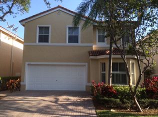 1115 Lidflower St, Hollywood, FL 33019