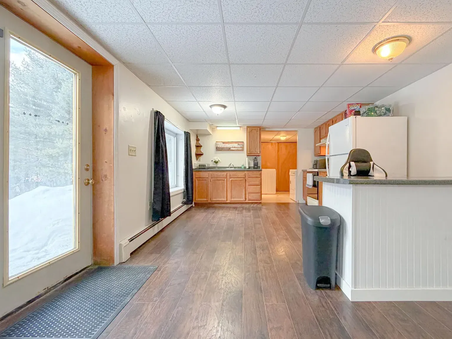 1 bed, 1100 sqft, $1,700 — Photo 4