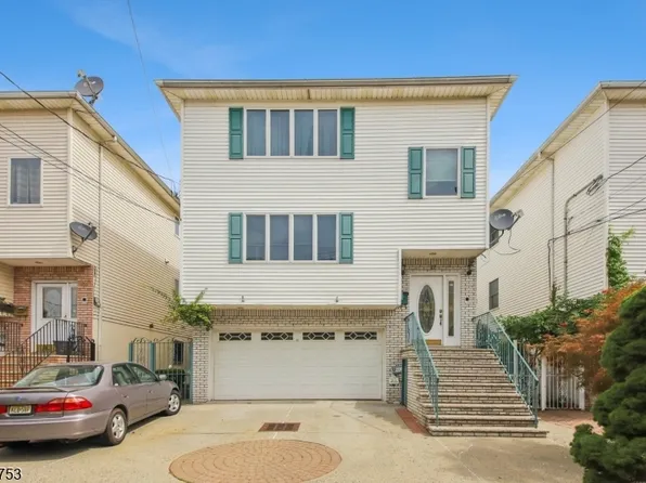 22 Saint Francis St, Newark City, NJ 07105