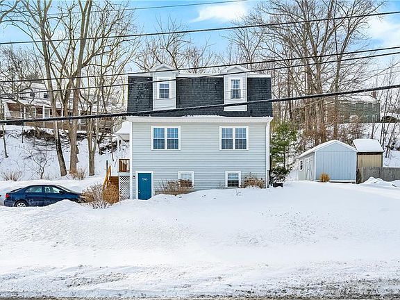 2nd image of 546 River Rd