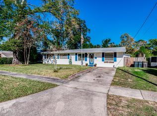 7633 Vale Dr, Jacksonville, FL 32221
