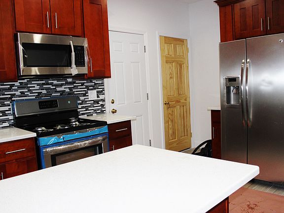 3rd image of 6158 Grand Ave #House