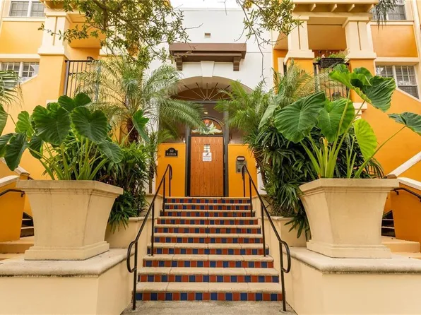 100 4th Ave S APT 205, Saint Petersburg, FL 33701