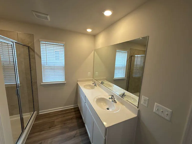 8762 Whitman Dr #1 — Photo 22