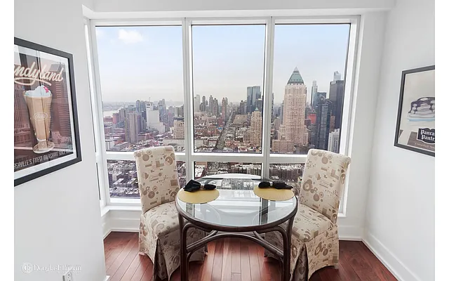 Rented by Douglas Elliman | media 23