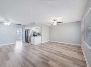 6810 Park St S #10, Saint Petersburg, FL 33707