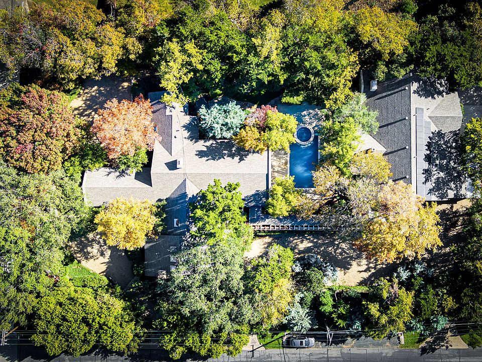 1st image of 4410 Walnut Hill Ln