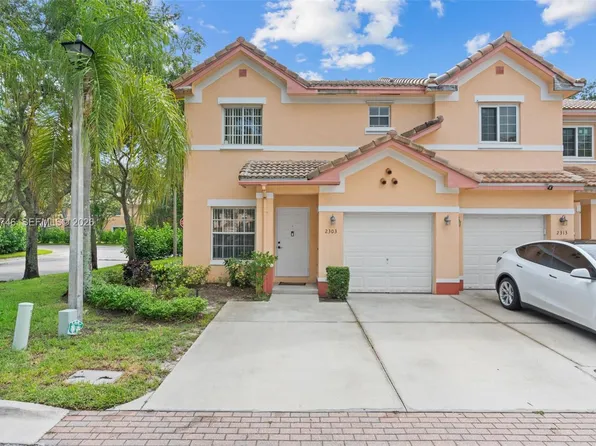 2303 SW 87th Ter, Hollywood, FL 33025