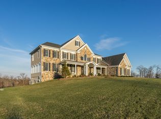 40084 Trotting Path Ct, Leesburg, VA 20175