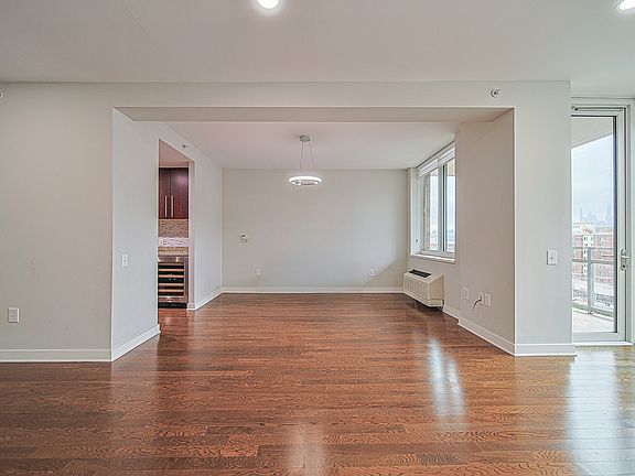 4th image of 1108 Hudson Park #1108