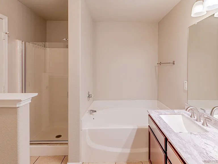 801 Deedee Creek Dr — Photo 8