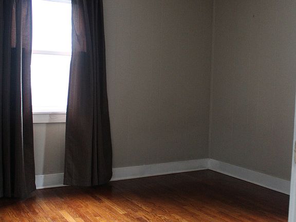 Main Floor Bedroom 1