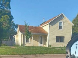 605 N Prairie St, Lake City, MN 55041