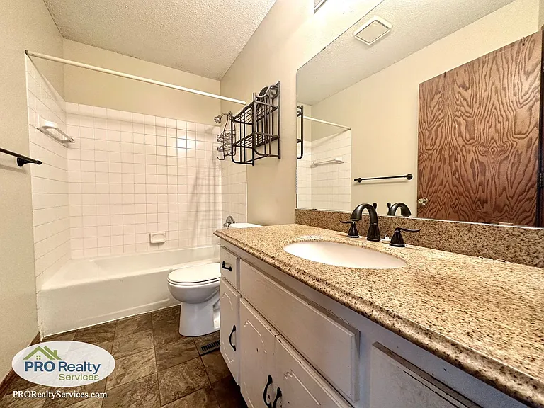 13350 Timber Crest Dr N — Photo 6