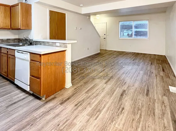 252 E Elbridge St, Meridian, ID 83646