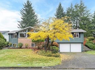 1231 Palm Dr, Fircrest, WA 98466