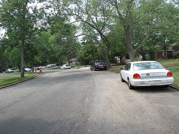 4th image of 9 Manor Ln