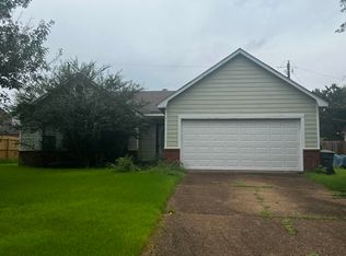 1593 Belle Trees Dr, Cordova, TN 38016