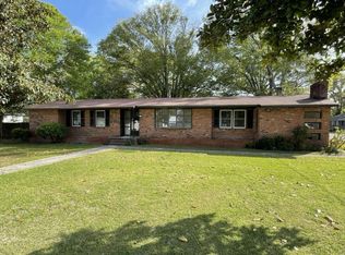 1900 Garden St, New Bern, NC 28560