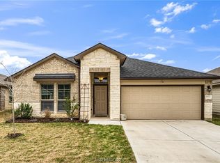 1932 Thorndyke Ln, Bryan, TX 77807